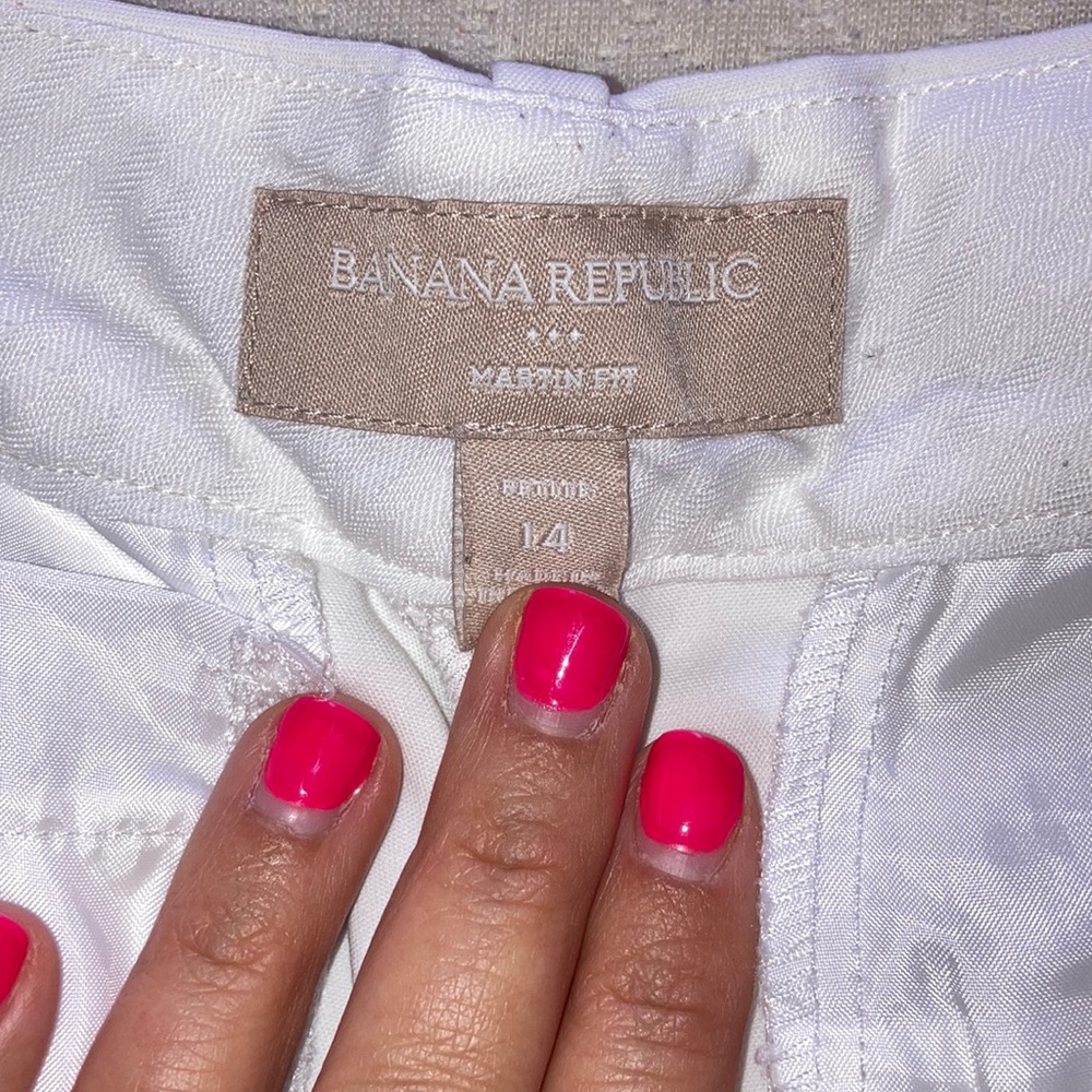 Like New - White Banana Republic Martin Fit Pant